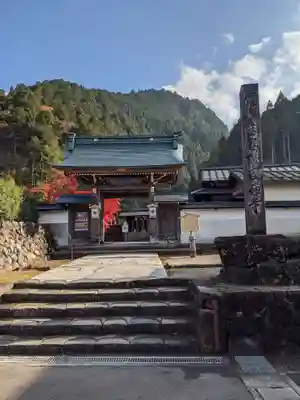 慈恩護国禅寺の山門・神門