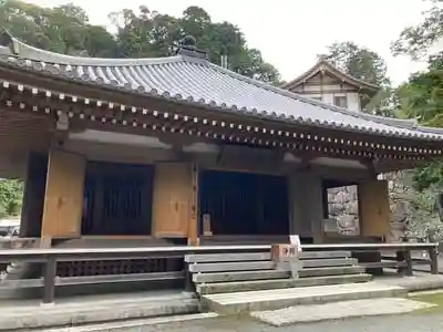 本山寺の本殿
