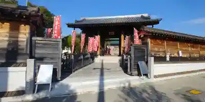多聞寺の山門・神門
