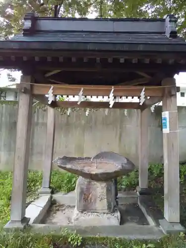 愛宕神社の手水