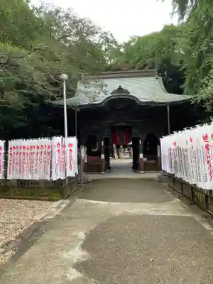 豊川閣　妙厳寺の山門・神門