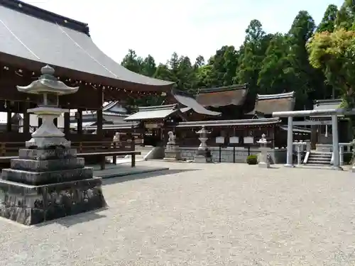 苗村神社の建物その他