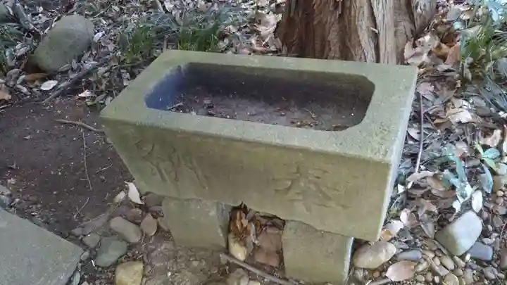 千勝神社の手水舎