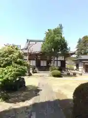 不動院の本殿