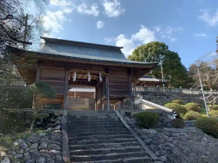 荒田神社の山門・神門