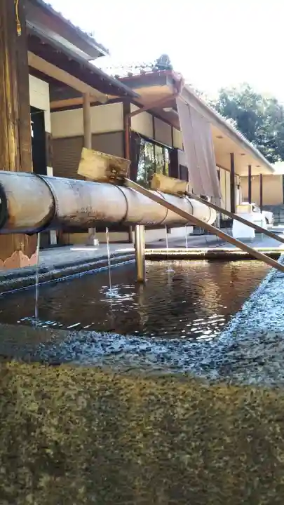 玉敷神社の手水舎