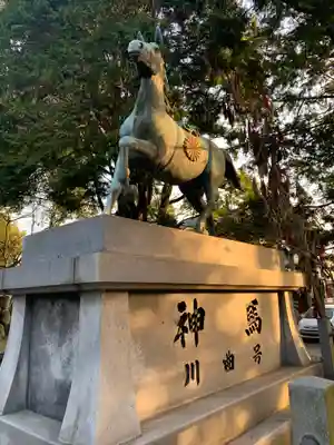 川曲神社(子生和町)の狛犬