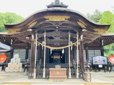 武田神社の本殿・本堂