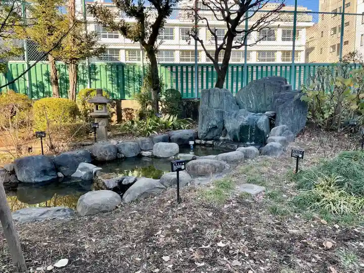 八幡神社(大洲藩加藤家上屋敷跡)(東京都)