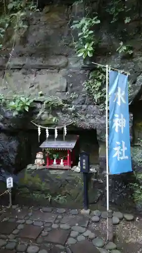 走水神社の末社・摂社