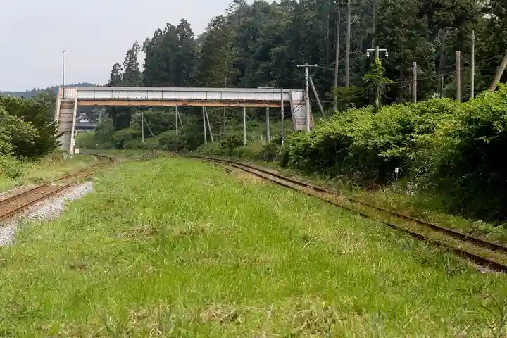 山越諏訪神社の周辺