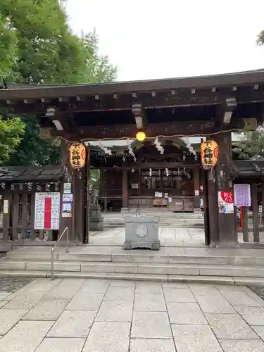 下谷神社の山門