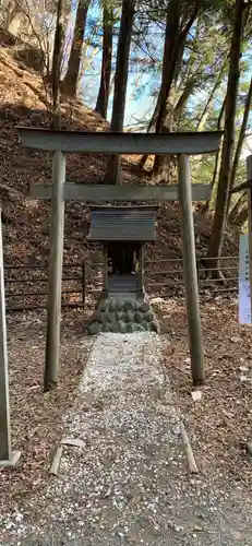 楯岩鬼怒姫神社の鳥居