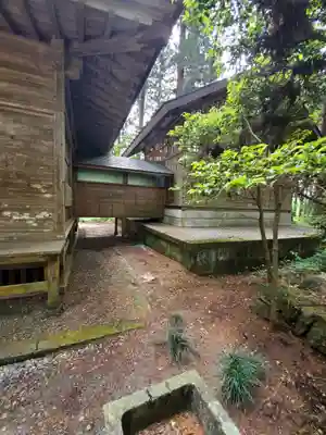 岩崎神社の本殿・本堂