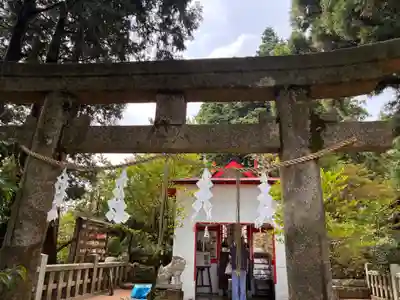 六甲山神社の鳥居