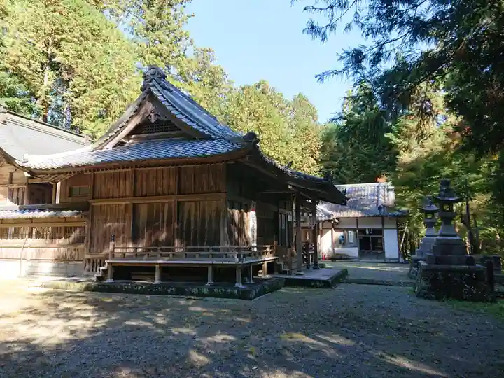 雨櫻神社の本殿・本堂