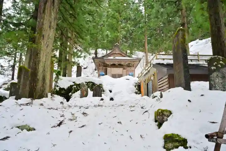 八海山尊神社(新潟県)