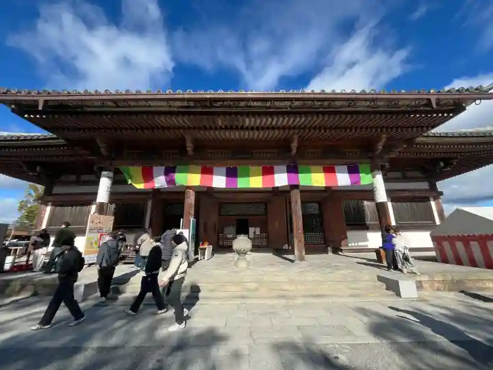 東寺(教王護国寺)の{uncategorized: "未分類", other: "その他", undefined: "問題あり", building: "その他建物", grave: "お墓", sacred_gate: "鳥居", guardian: "狛犬", statue: "像", buddha: "仏像", history: "歴史", nature: "自然", garden: "庭園", animal: "動物", pagoda: "塔", temizu: "手水舎", mountain_gate: "山門・神門", sanctuary: "本殿・本堂", subordinate: "末社・摂社", art: "芸術", scenery: "景色", jizo: "地蔵", ema: "絵馬", goshuin: "御朱印", omikuji: "おみくじ", items: "授与品その他", amulet: "お守り", goshuincho: "御朱印帳", eats: "食事", festival: "お祭り", votive_dance: "神楽", shichigosan: "七五三参", wedding: "結婚式", experience: "体験その他", initially: "初詣", around: "周辺", anti_infection: "感染症対策"}
