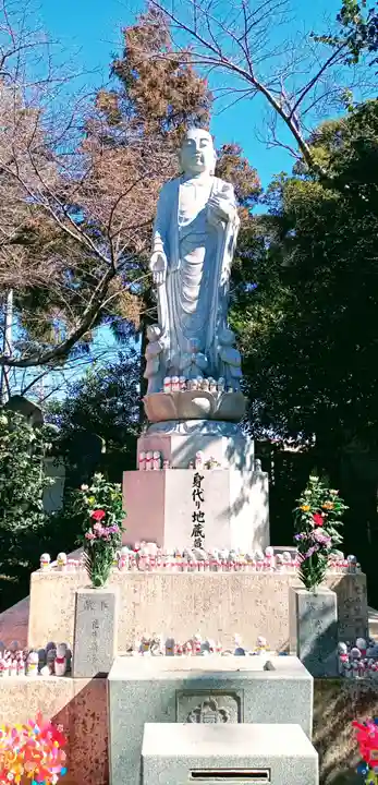 東勝寺宗吾霊堂の地蔵