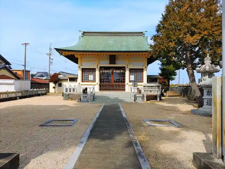 八劔社(五日市場)の本殿・本堂