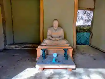 西行庵（吉野町）の像