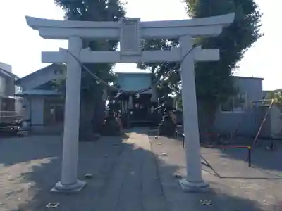 春日神社（下妙典）の鳥居