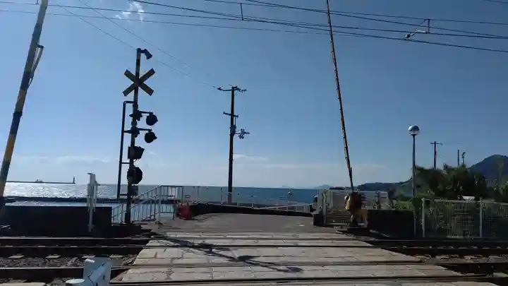 三津厳島神社の周辺