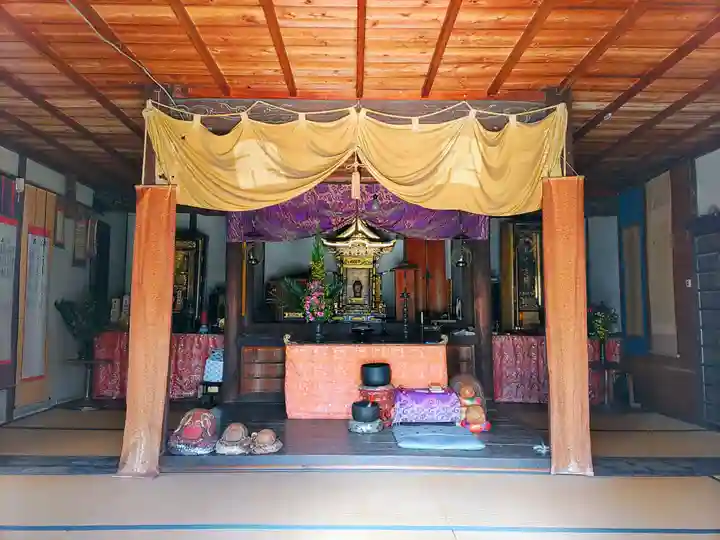 宝満寺の本殿・本堂