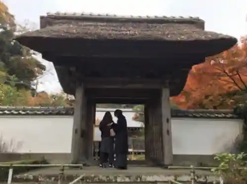 長壽寺（長寿寺）の山門・神門