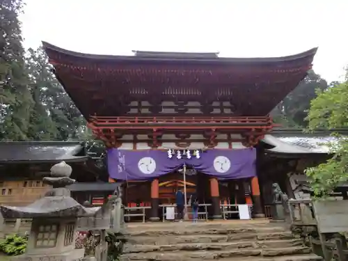 丹生都比売神社の山門・神門