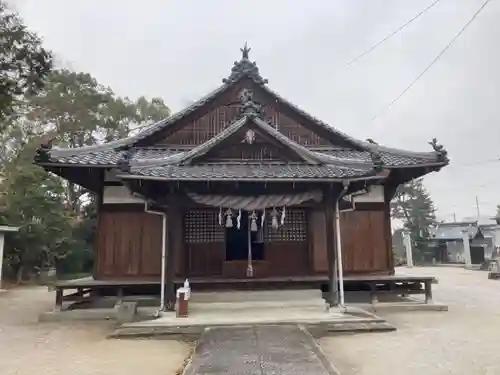 鶴岡八幡神社の本殿