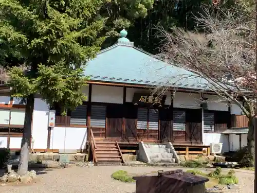 定光寺の本殿・本堂