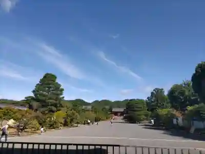 仁和寺の{uncategorized: "未分類", other: "その他", undefined: "問題あり", building: "その他建物", grave: "お墓", sacred_gate: "鳥居", guardian: "狛犬", statue: "像", buddha: "仏像", history: "歴史", nature: "自然", garden: "庭園", animal: "動物", pagoda: "塔", temizu: "手水舎", mountain_gate: "山門・神門", sanctuary: "本殿・本堂", subordinate: "末社・摂社", art: "芸術", scenery: "景色", jizo: "地蔵", ema: "絵馬", goshuin: "御朱印", omikuji: "おみくじ", items: "授与品その他", amulet: "お守り", goshuincho: "御朱印帳", eats: "食事", festival: "お祭り", votive_dance: "神楽", shichigosan: "七五三参", wedding: "結婚式", experience: "体験その他", initially: "初詣", around: "周辺", anti_infection: "感染症対策"}