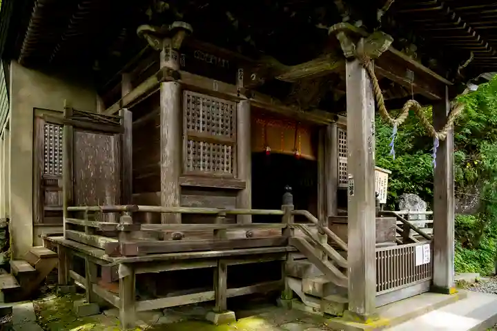戸隠神社九頭龍社の本殿・本堂