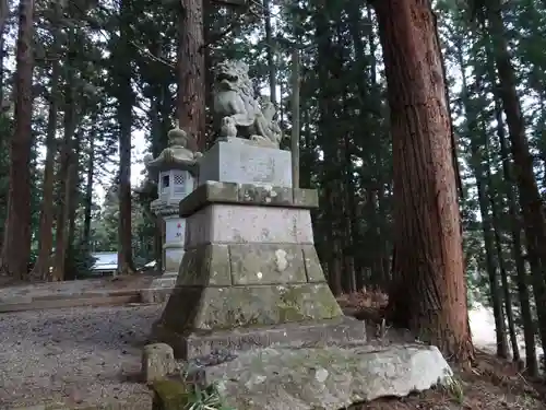 小生瀬 諏訪神社の狛犬