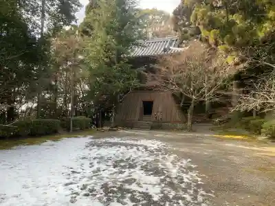 播州清水寺の{uncategorized: "未分類", other: "その他", undefined: "問題あり", building: "その他建物", grave: "お墓", sacred_gate: "鳥居", guardian: "狛犬", statue: "像", buddha: "仏像", history: "歴史", nature: "自然", garden: "庭園", animal: "動物", pagoda: "塔", temizu: "手水舎", mountain_gate: "山門・神門", sanctuary: "本殿・本堂", subordinate: "末社・摂社", art: "芸術", scenery: "景色", jizo: "地蔵", ema: "絵馬", goshuin: "御朱印", omikuji: "おみくじ", items: "授与品その他", amulet: "お守り", goshuincho: "御朱印帳", eats: "食事", festival: "お祭り", votive_dance: "神楽", shichigosan: "七五三参", wedding: "結婚式", experience: "体験その他", initially: "初詣", around: "周辺", anti_infection: "感染症対策"}