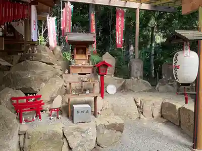 お美津稲荷の末社・摂社