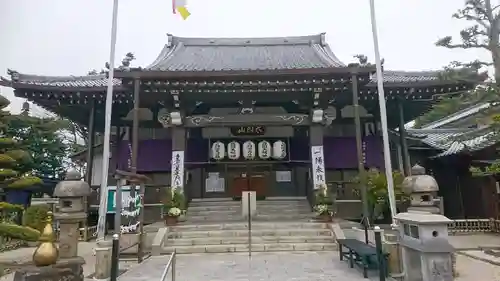 太閤山常泉寺の本殿・本堂