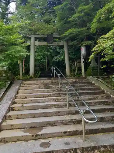 等彌神社の鳥居