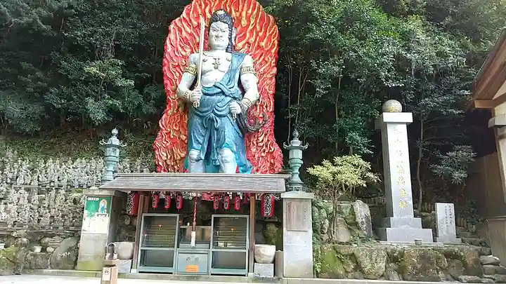 城戸ノ滝不動堂(福岡県)