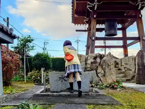 普門寺の手水舎