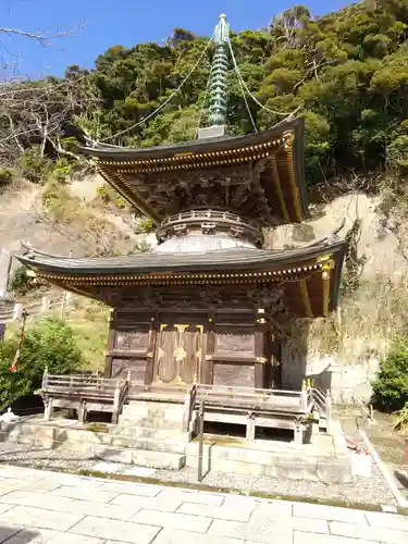 那古寺の塔