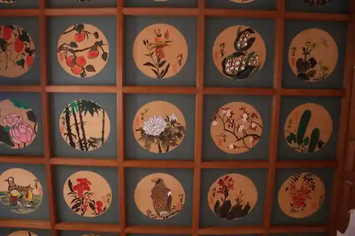 西泉寺の本殿・本堂