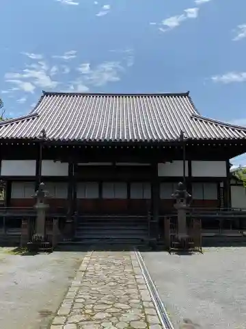 長福寺の本殿・本堂