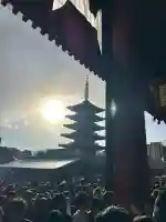 浅草寺の{uncategorized: "未分類", other: "その他", undefined: "問題あり", building: "その他建物", grave: "お墓", sacred_gate: "鳥居", guardian: "狛犬", statue: "像", buddha: "仏像", history: "歴史", nature: "自然", garden: "庭園", animal: "動物", pagoda: "塔", temizu: "手水舎", mountain_gate: "山門・神門", sanctuary: "本殿・本堂", subordinate: "末社・摂社", art: "芸術", scenery: "景色", jizo: "地蔵", ema: "絵馬", goshuin: "御朱印", omikuji: "おみくじ", items: "授与品その他", amulet: "お守り", goshuincho: "御朱印帳", eats: "食事", festival: "お祭り", votive_dance: "神楽", shichigosan: "七五三参", wedding: "結婚式", experience: "体験その他", initially: "初詣", around: "周辺", anti_infection: "感染症対策"}