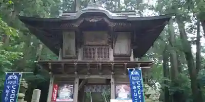 鷲子山上神社の山門・神門