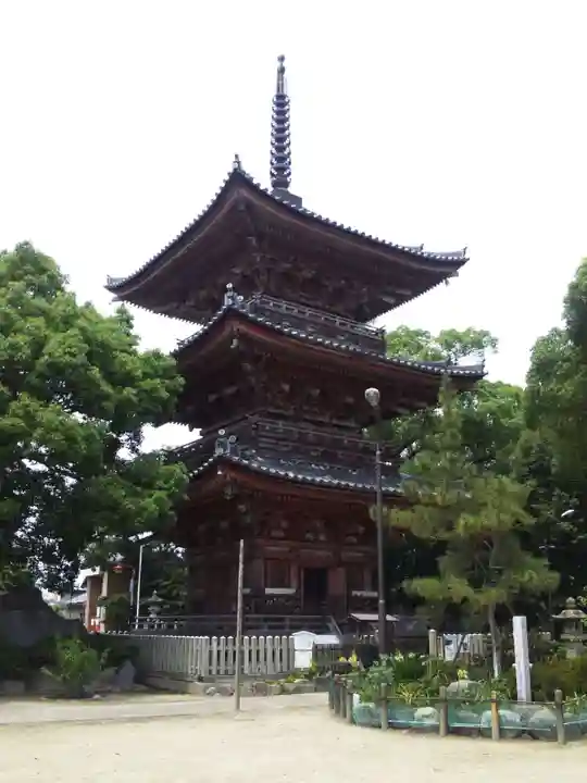 甚目寺の塔