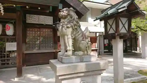 那古野神社の狛犬