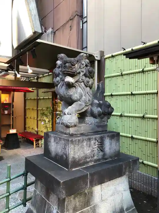 烏森神社の狛犬