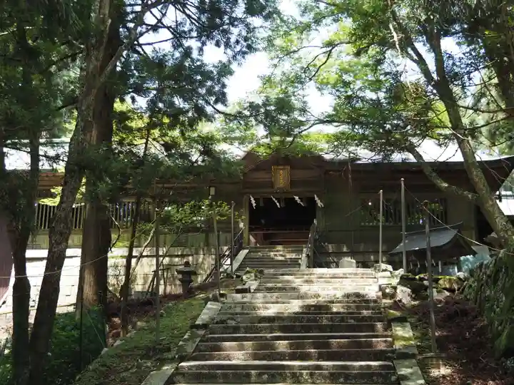 愛宕神社の本殿・本堂